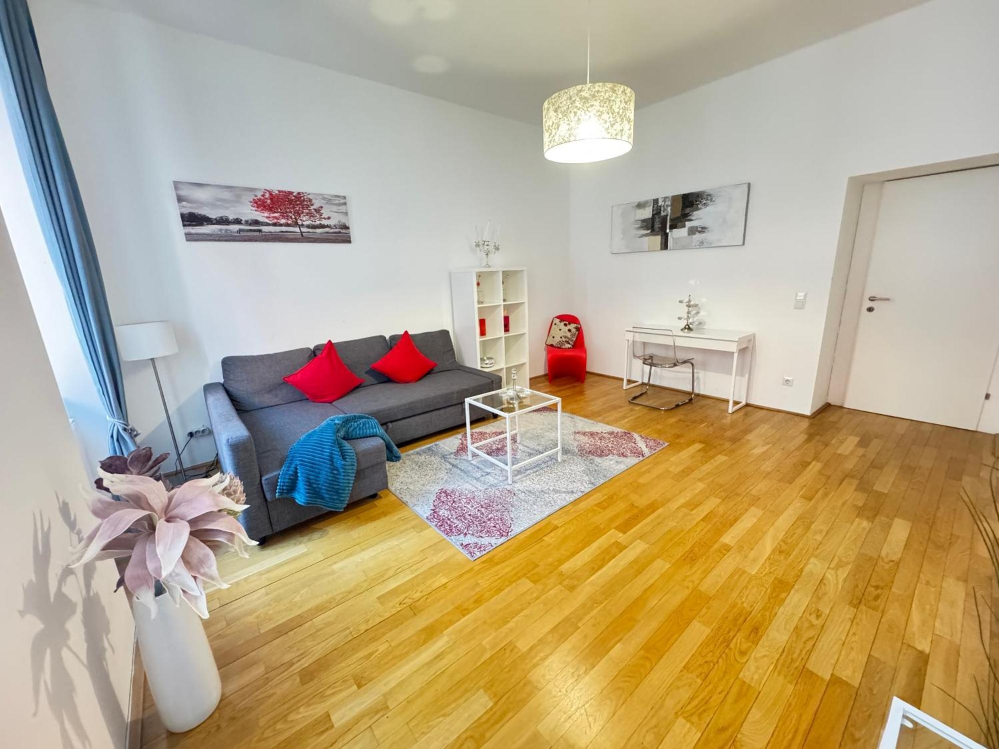 Apartment Charming Flat & Balcony Near Station L Bg5 *