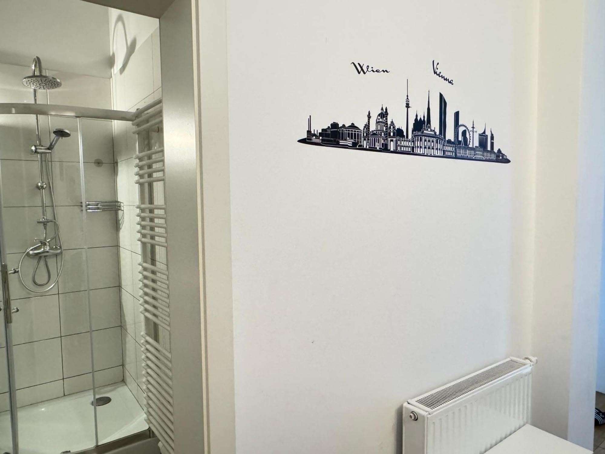Charming Flat & Balcony Near Station L Bg5 * Wien